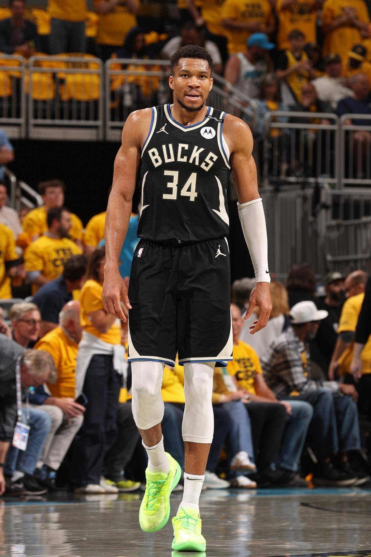 黄蜂陷入低谷，步行者连败，字母哥球队命运悬念！